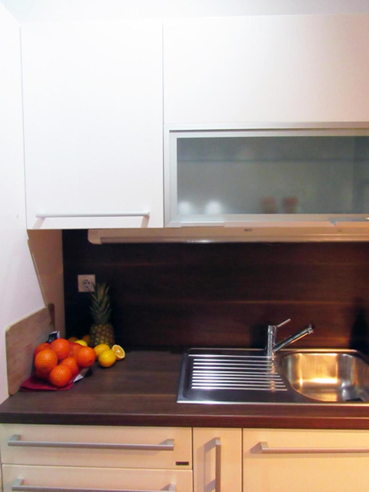 65 Square Meters Designer Apartment In Heart Of City - River View ! Park For Free Ni 외부 사진